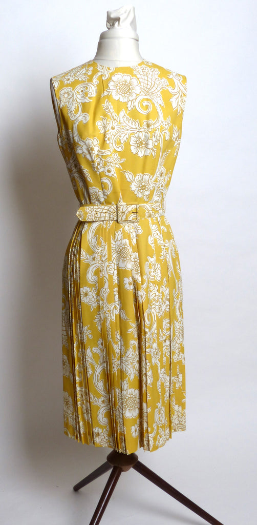 Circa 1950s Gold and Cream Paisley Rockabilly Dress